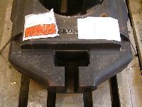 Ram Blocks, 18 3/4" 10K Shaffer BOP - 13 3/8" Casing - UL02291 - Quipbase.com - DSCF0002.JPG