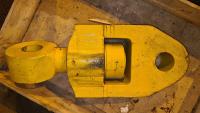 Swivel, Lifting, 100 Te SWL - UL06930 - Quipbase.com - 20230408_220301.jpg